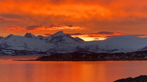 Artic Home- With spectacular view